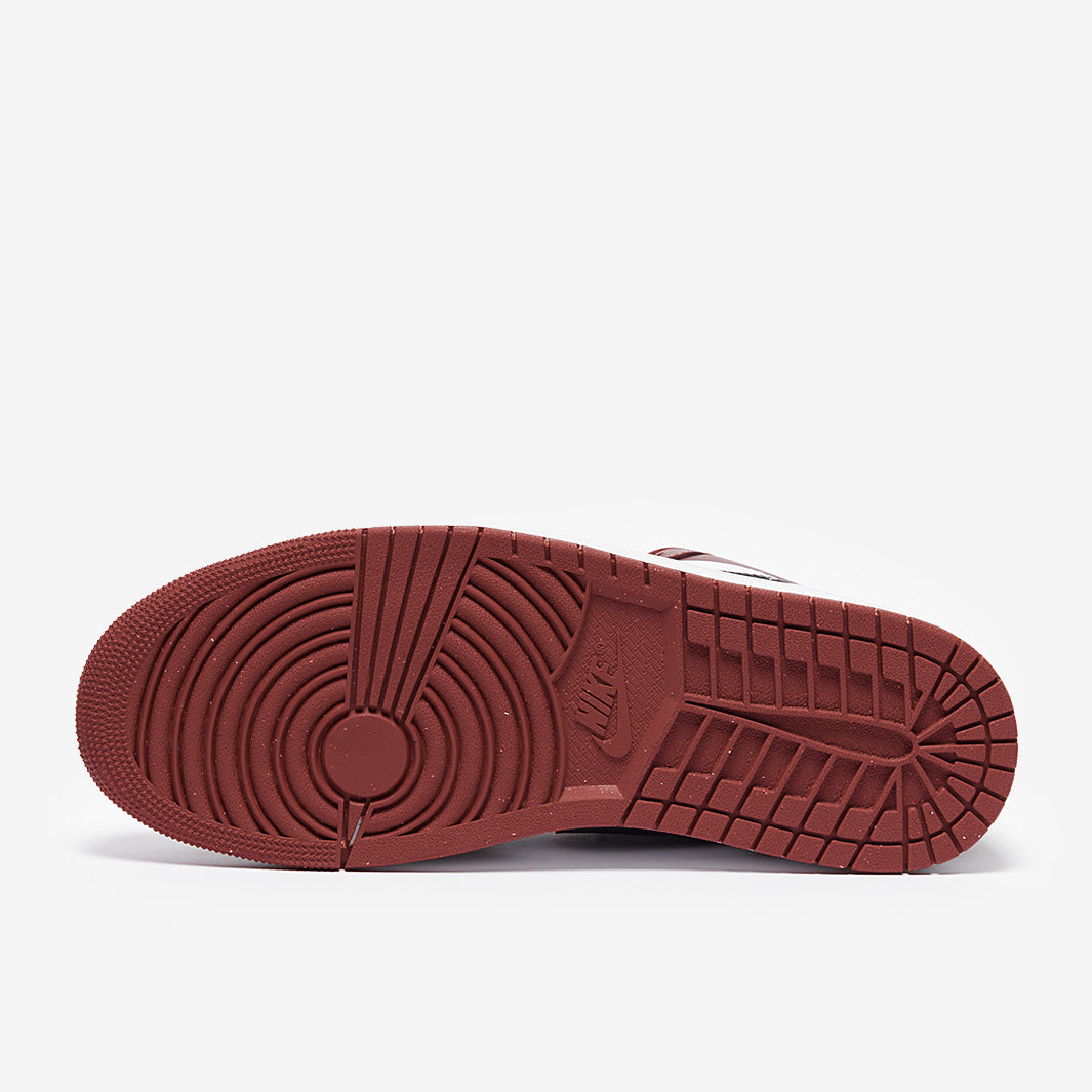 Air Jordan 1 Low SE