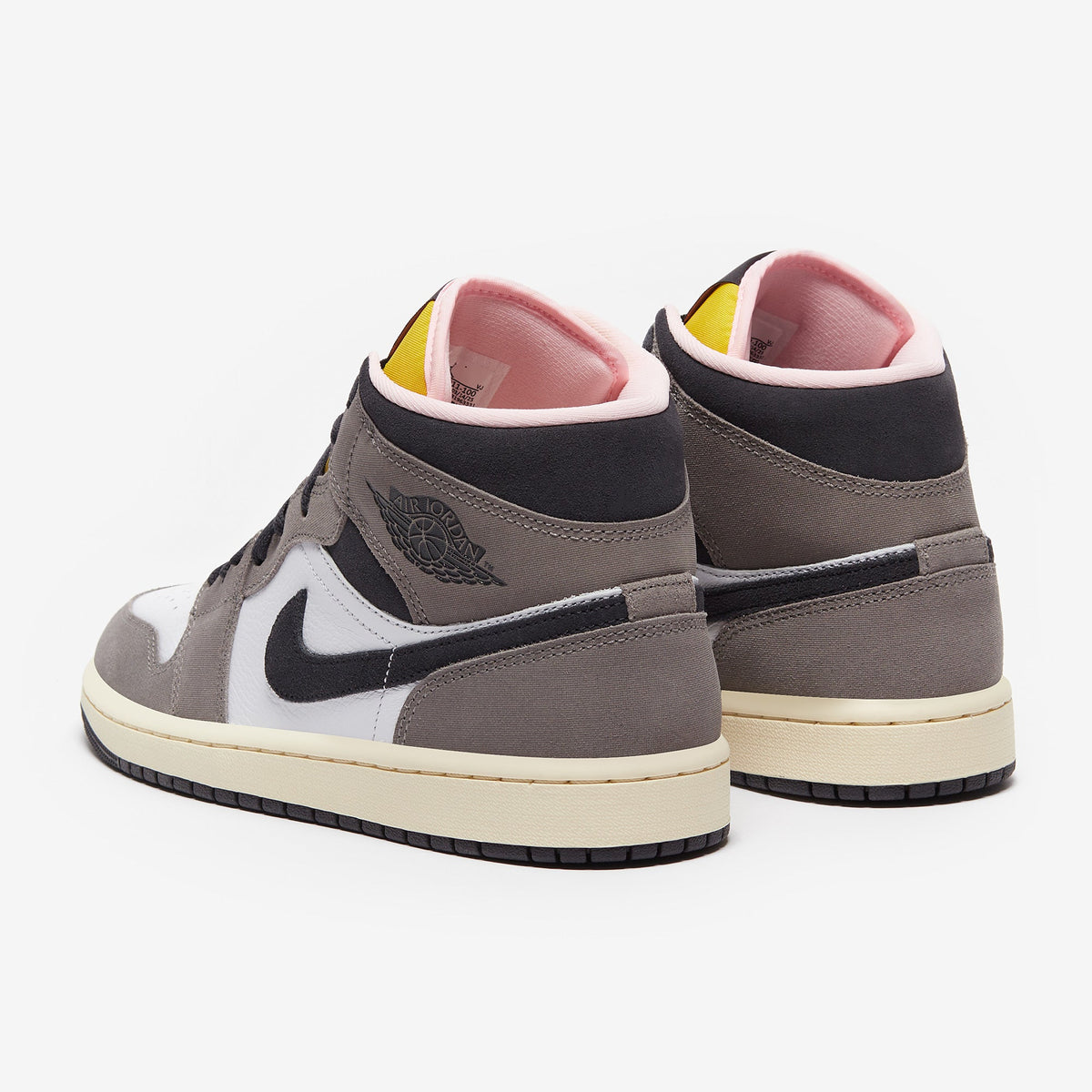 Air Jordan 1 Mid SE