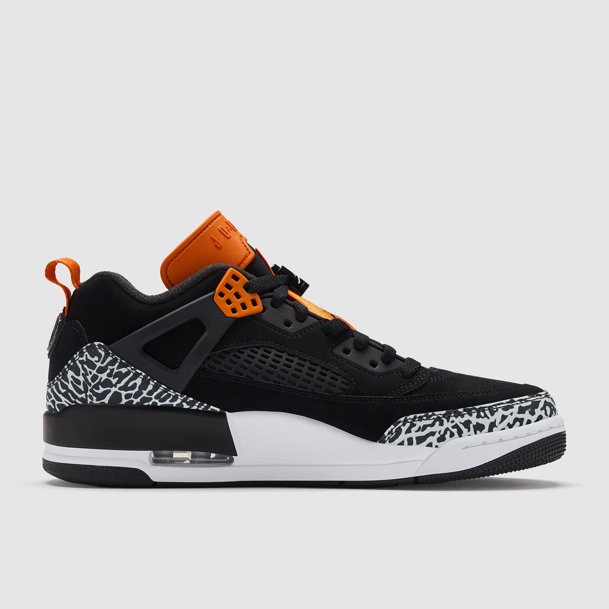 Jordan Spizike Low