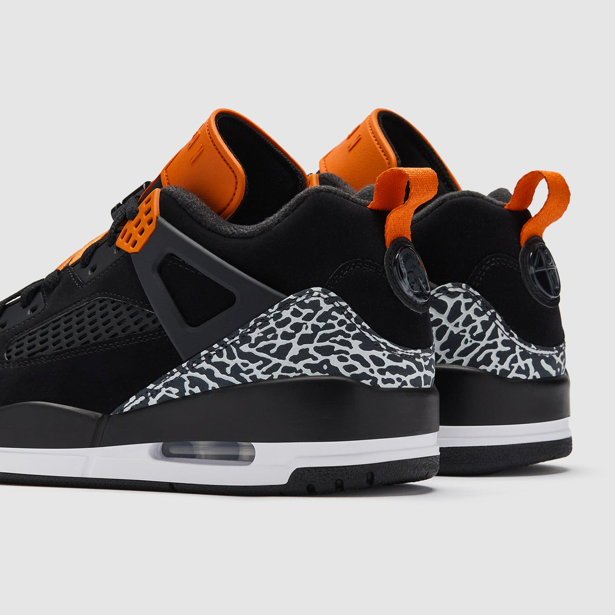 Jordan Spizike Low