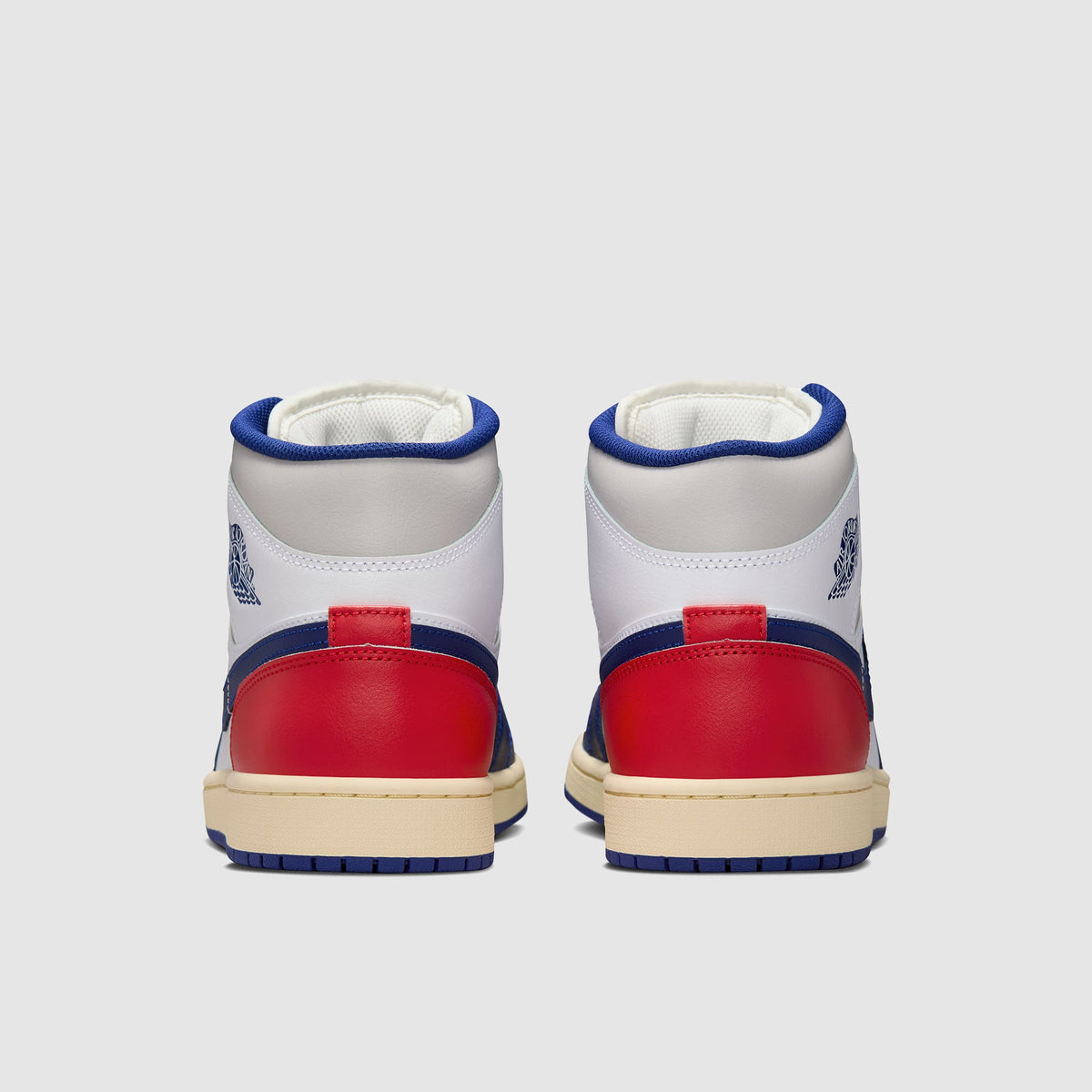 Air Jordan 1 Mid