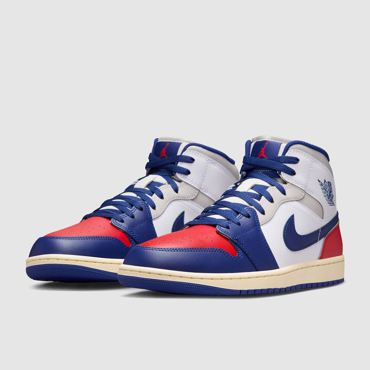 Air Jordan 1 Mid