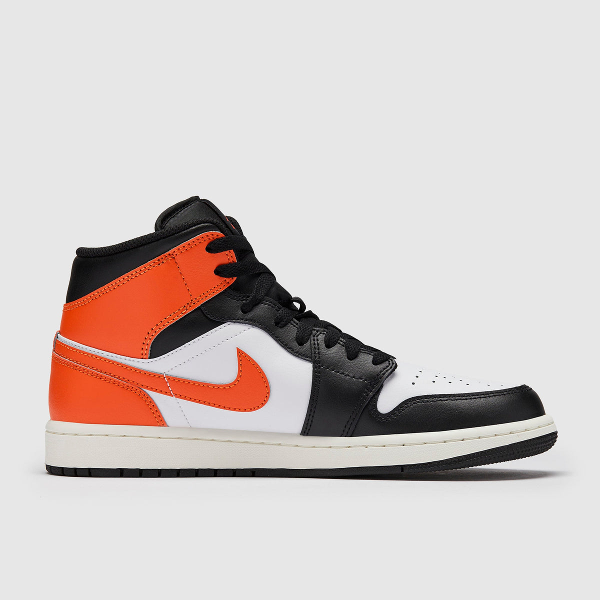 Air Jordan 1 Mid