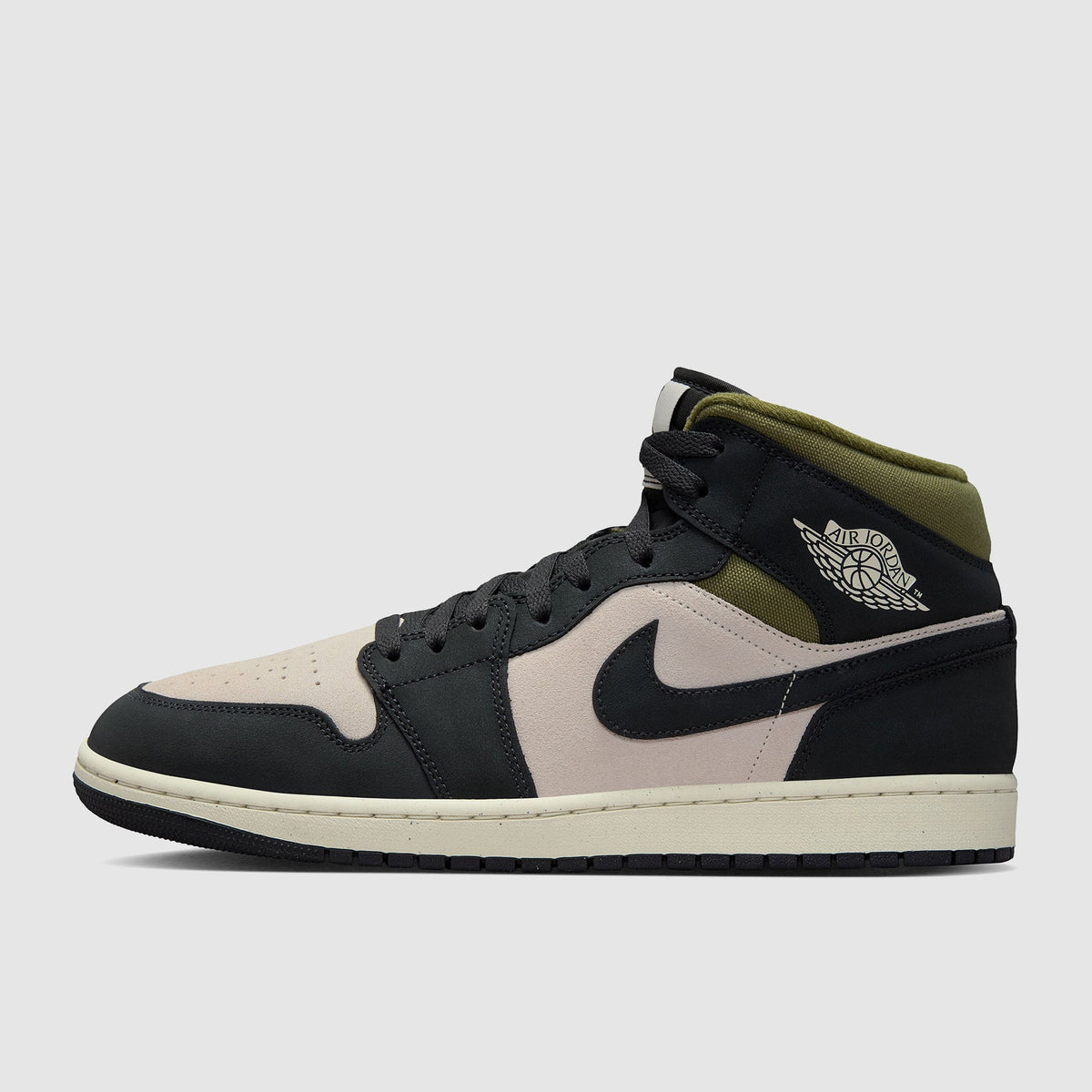 Air Jordan 1 Mid SE