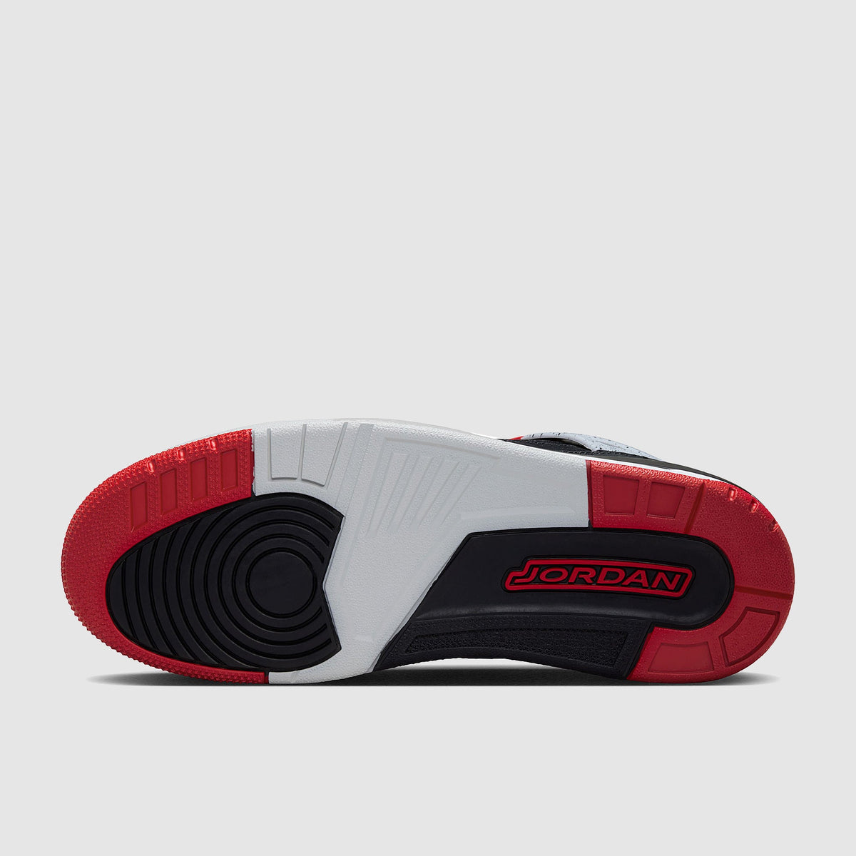 Jordan Spizike Low