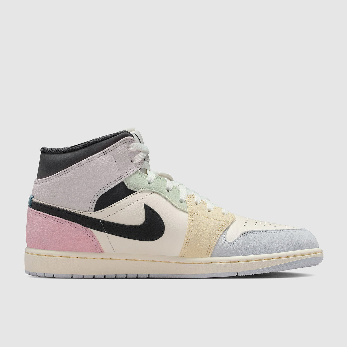 Air Jordan 1 Mid SE