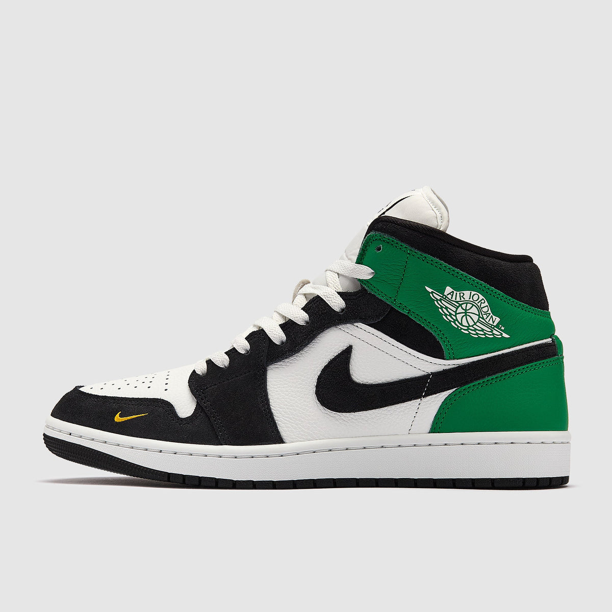 Air Jordan 1 Mid SE