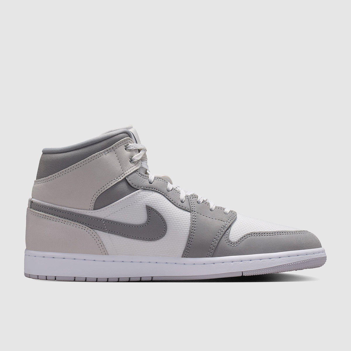 Air Jordan 1 Mid SE