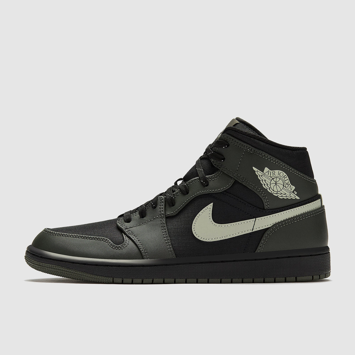 Air Jordan 1 Mid Utility