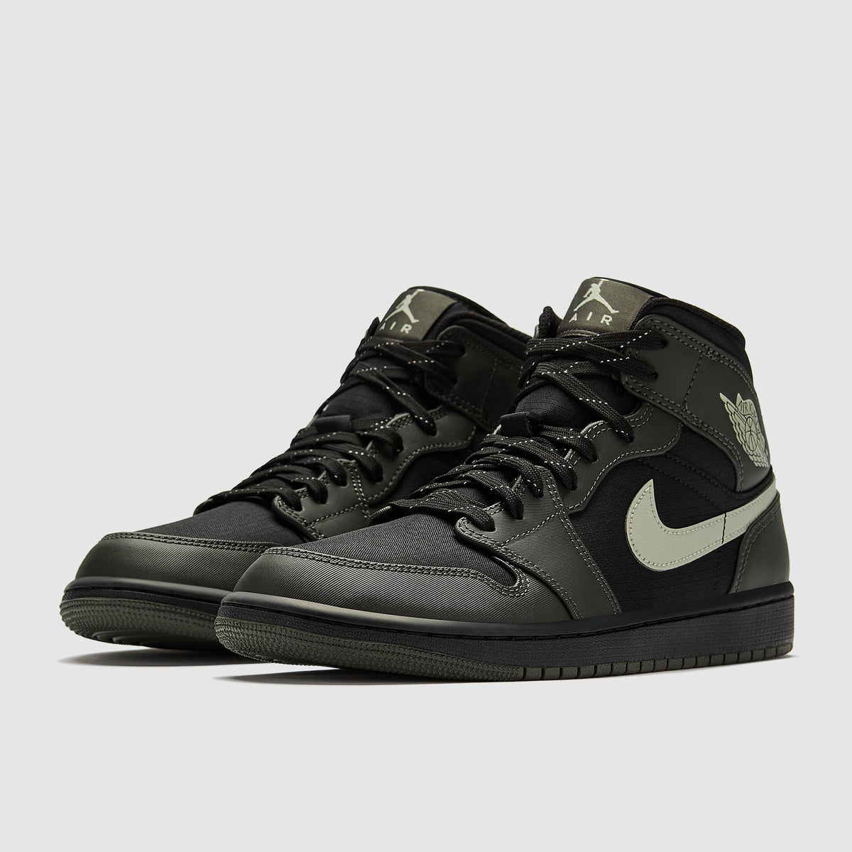 Air Jordan 1 Mid Utility