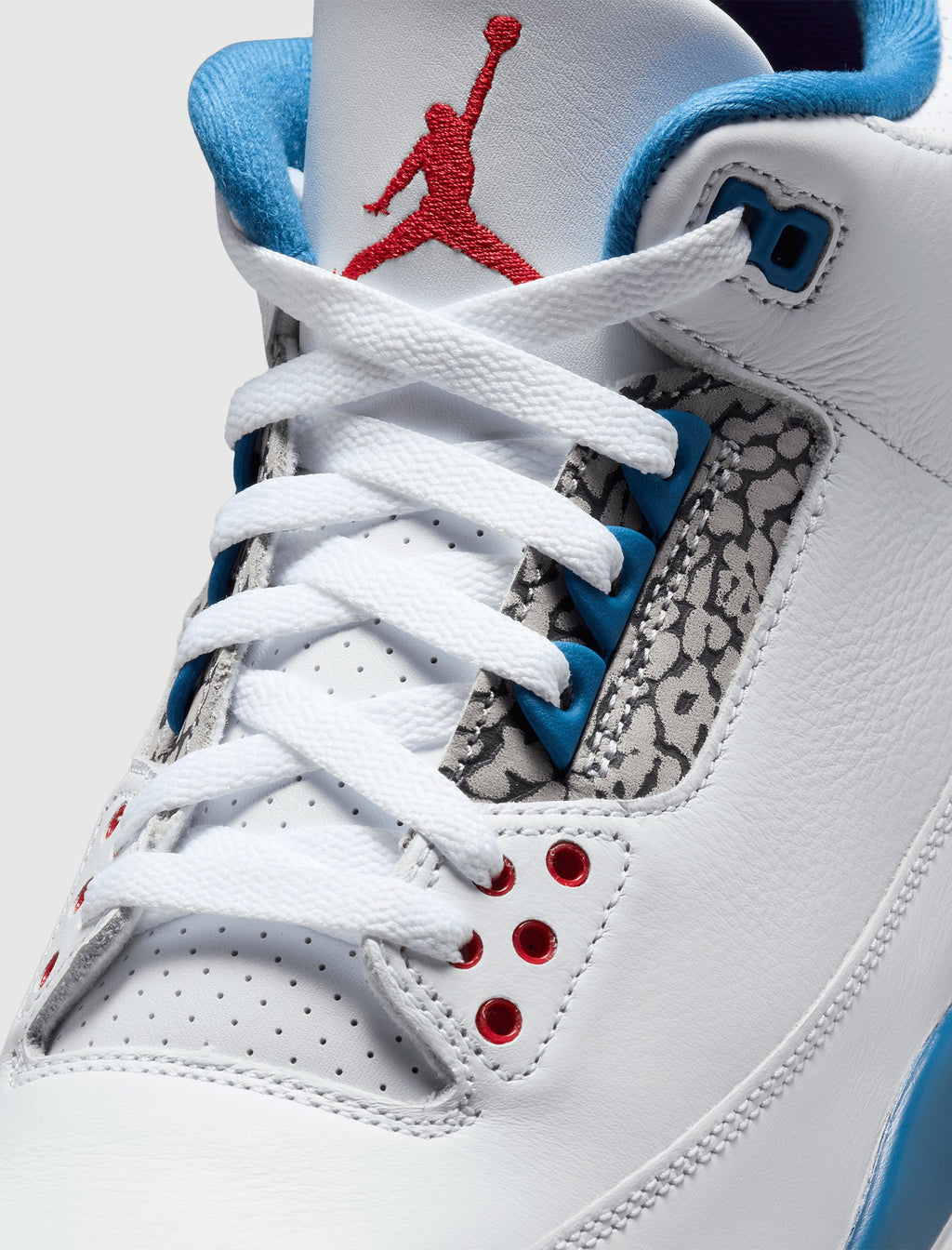 AIR JORDAN 3 RETRO  TRUE BLUE