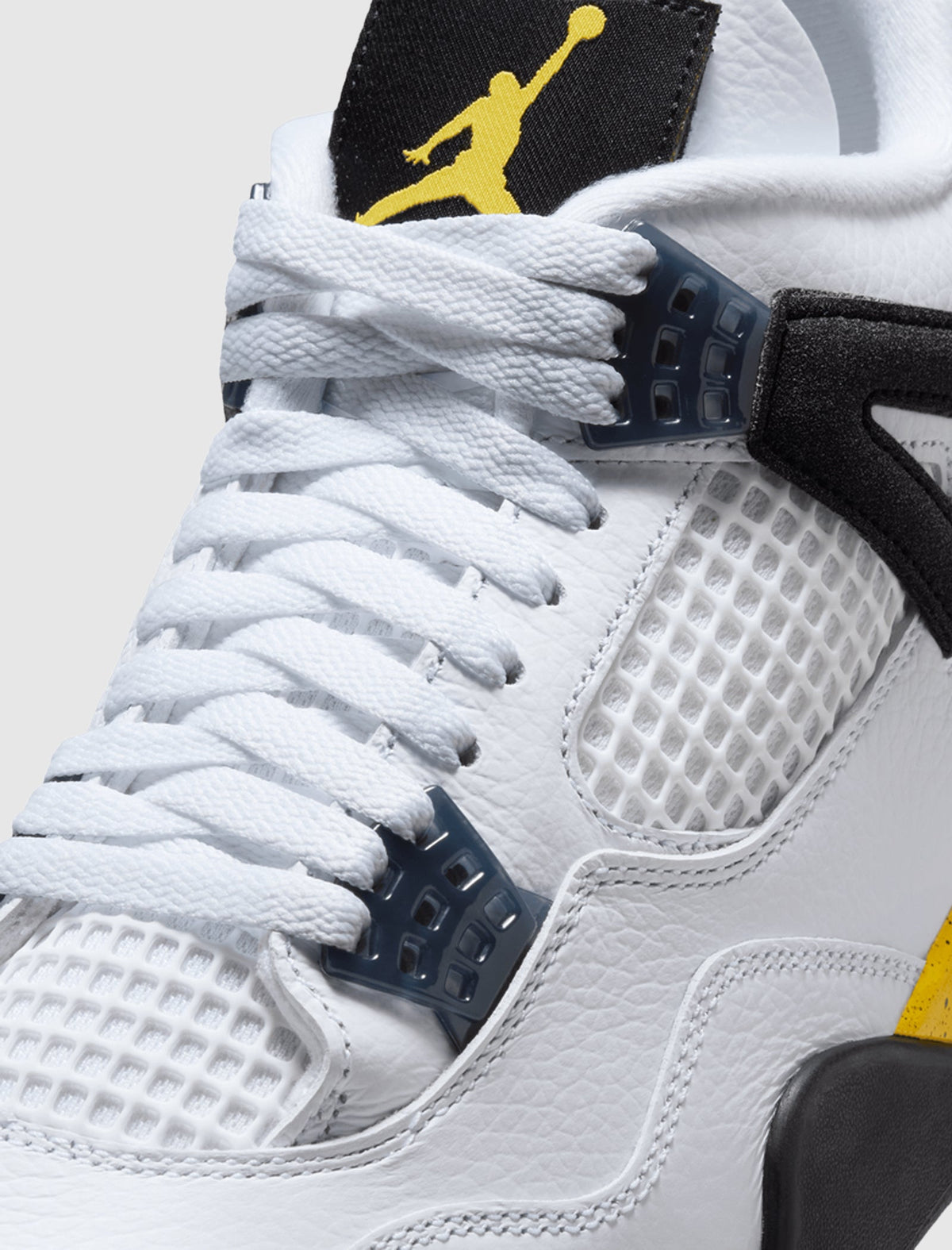 AIR JORDAN 4 RETRO  TOUR YELLOW