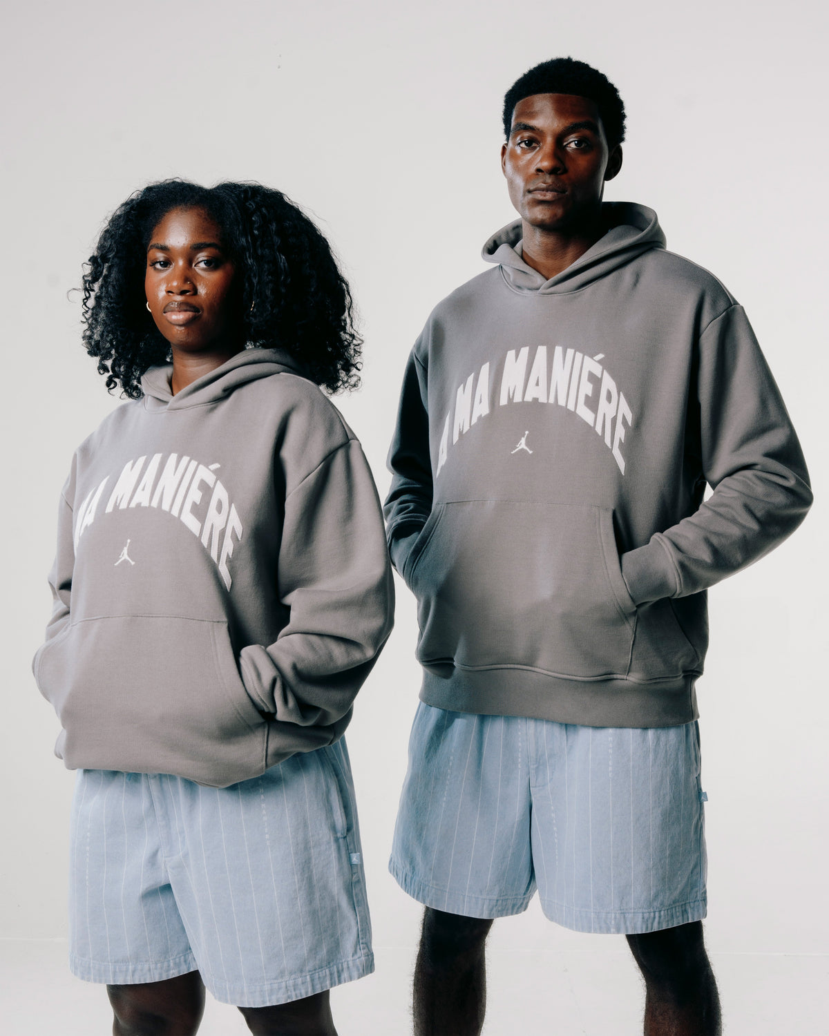 A MA MAN¨ªERE HOODIE