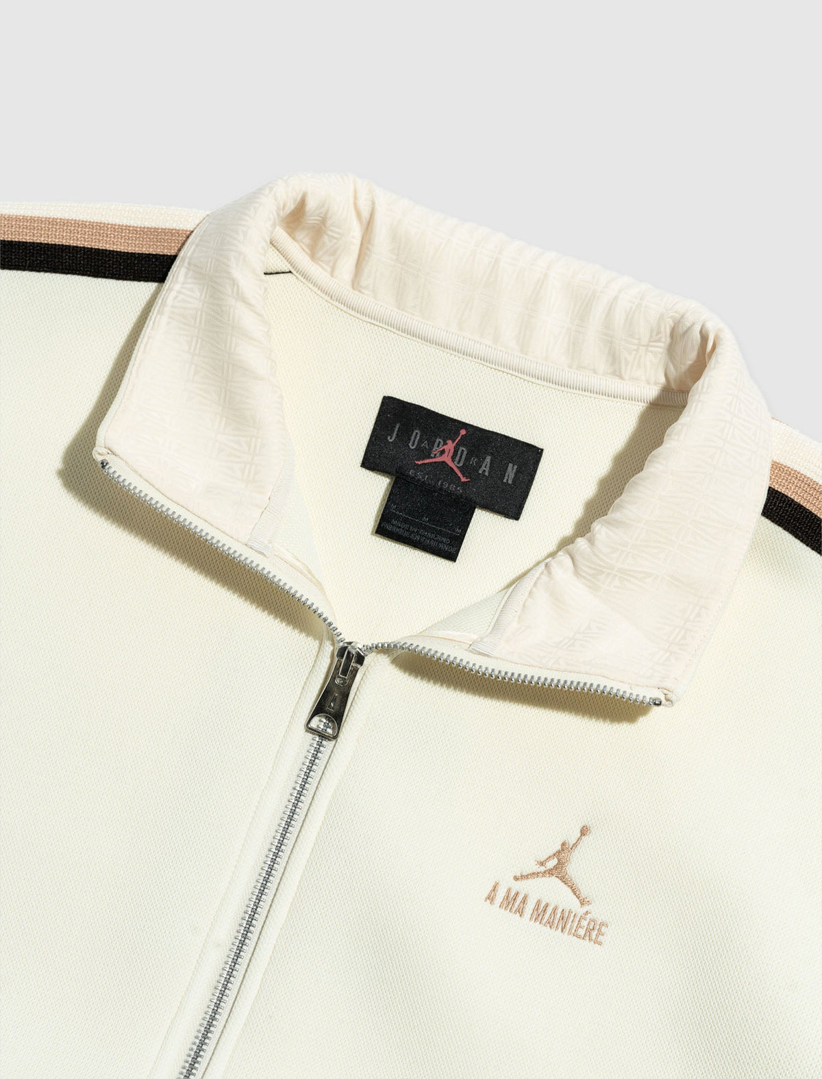 A MA MANI¨¦RE X JORDAN BRAND TRACK JACKET