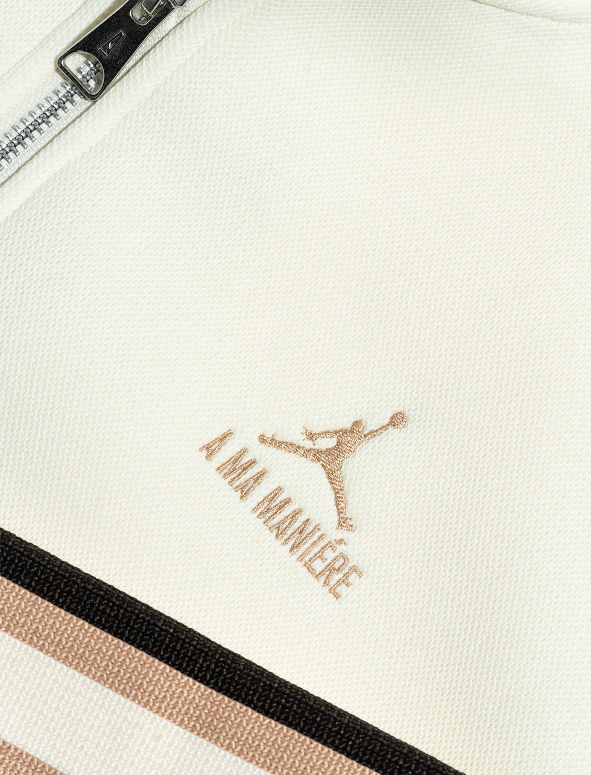 A MA MANI¨¦RE X JORDAN BRAND TRACK JACKET