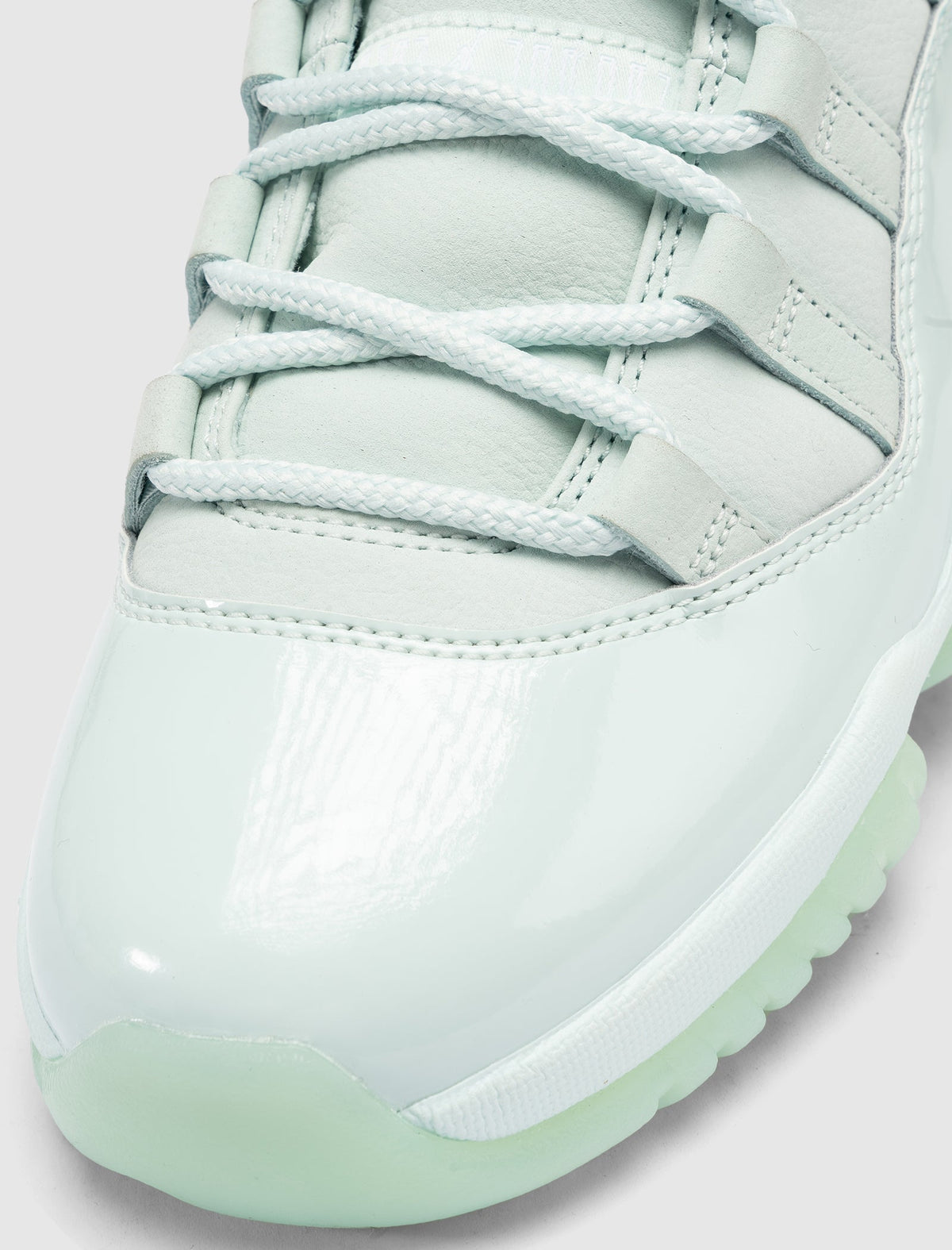 JA¨¬DE X AIR JORDAN 11 LOW RETRO